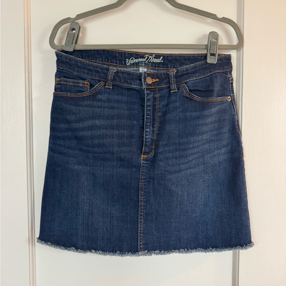 Universal Thread Women's Frayed Hem Denim Skirt - Dark Blue